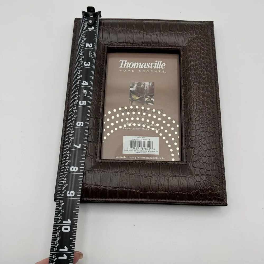 Pair Thomasville Leather Croc Embossed 4x6 Picture Frames Brown Home Decor
